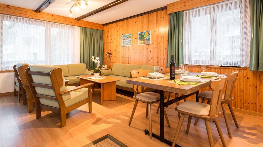 Haus Alba Lejlighed Saas-Almagell Værelse billede